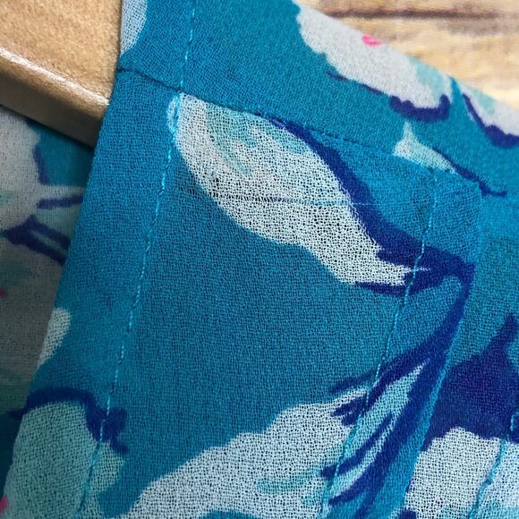 🌷5 for $25 Torrid Floral Chiffon Button Down Top - Picture 7 of 8